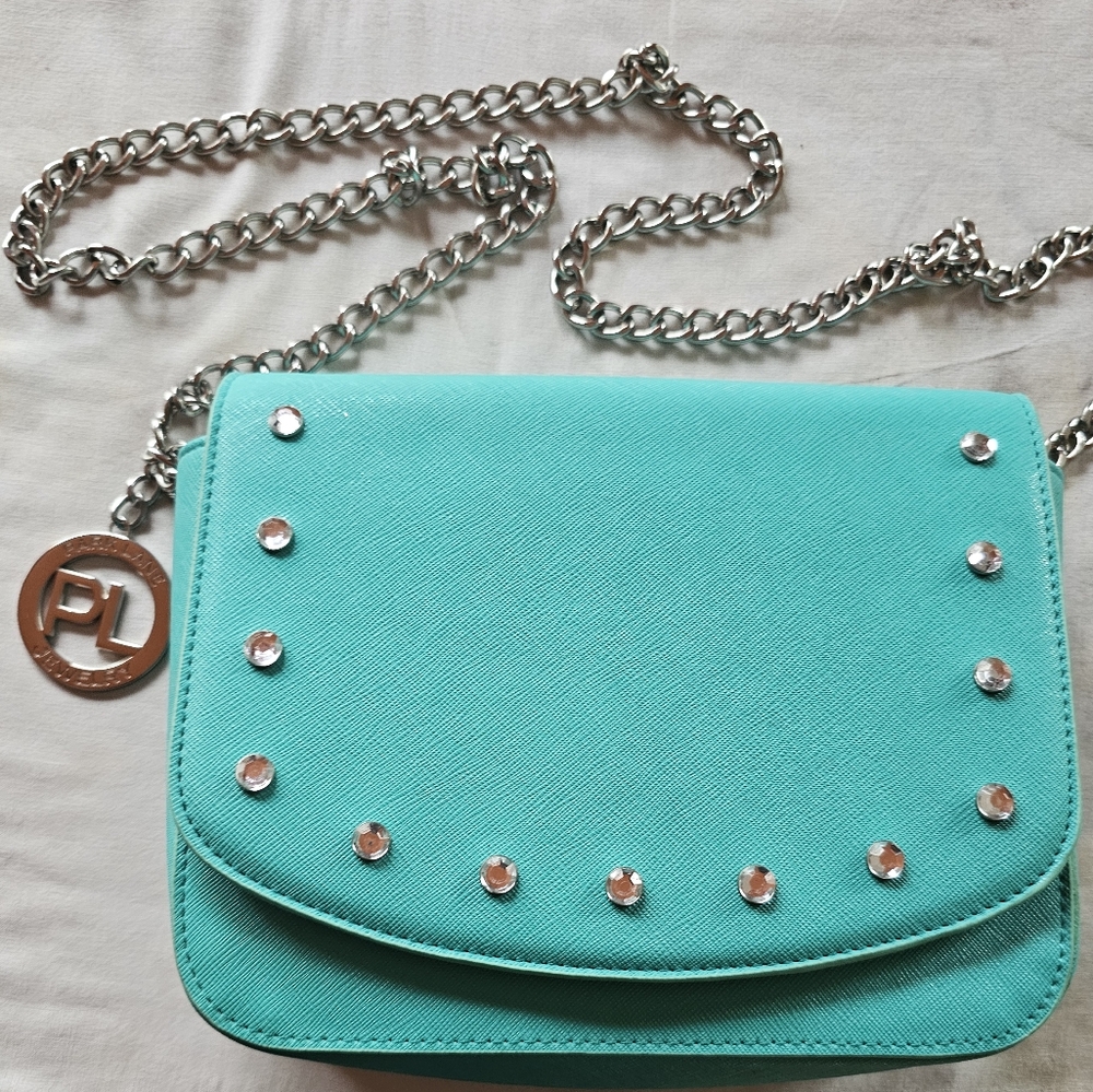 Stylish Turquoise Bag with Chain Strap